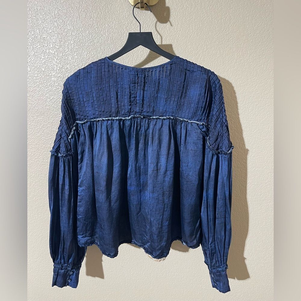 Sold  - Picture 2 of 7